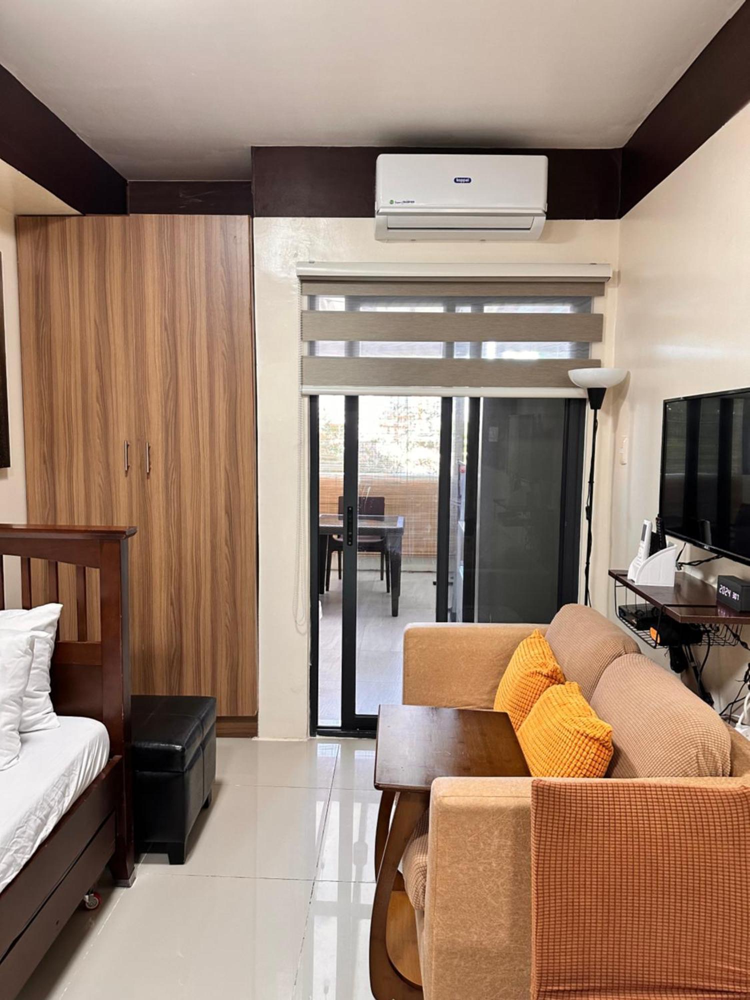 Grazie'S Studio Apartment At Grand Residences Cebu Close To It Park, Sm, Ayala, Hospitals, And Churches Extérieur photo